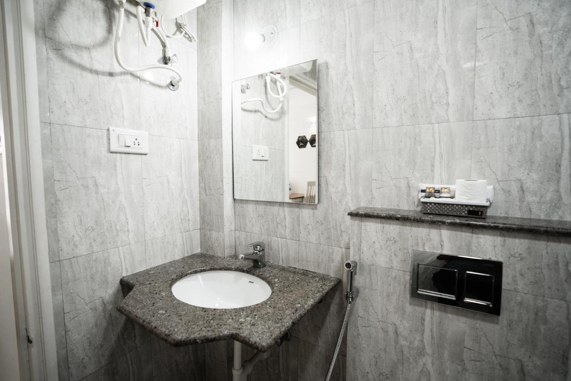 Bellagio Rezidencia 1 Bhk Service Apartments Calangute Exterior photo